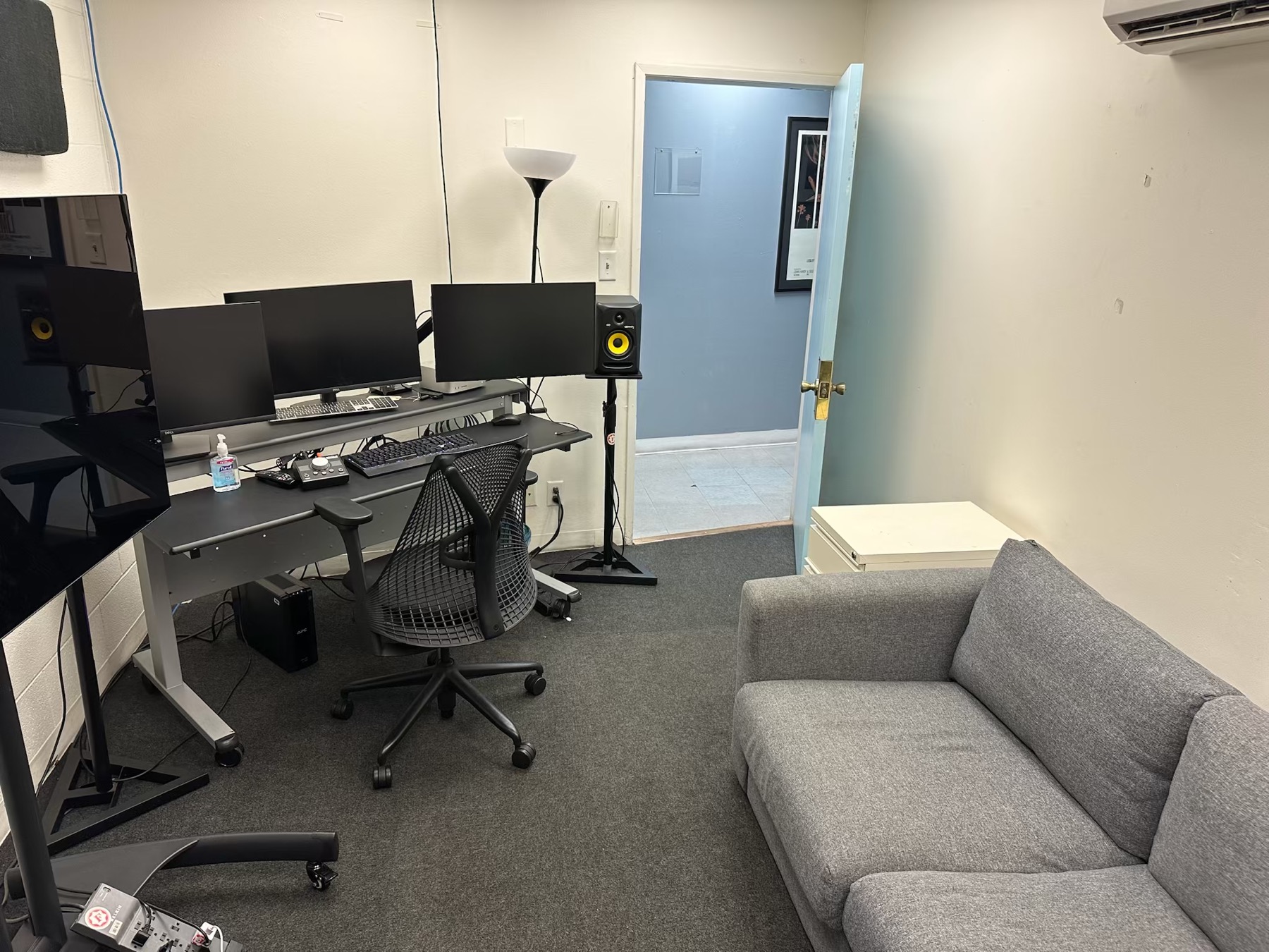 Fancy West private office with desks